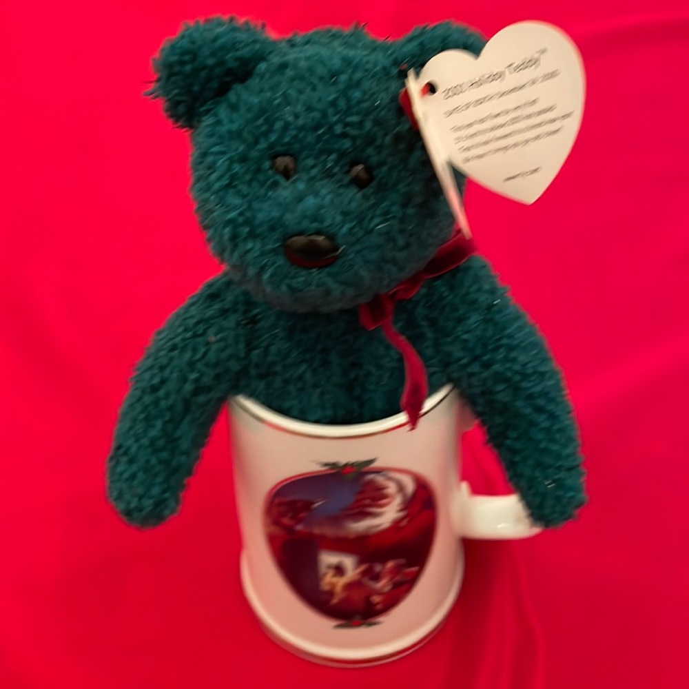Christmas 2001 Beanie Baby Holiday Teddy & vtg 1996 For Santa Coca-Cola mug (Mlb